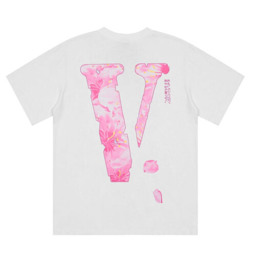 15489D3A-3B9B-CDD4-B6B2-D19728885E28 VLONE T-Shirt