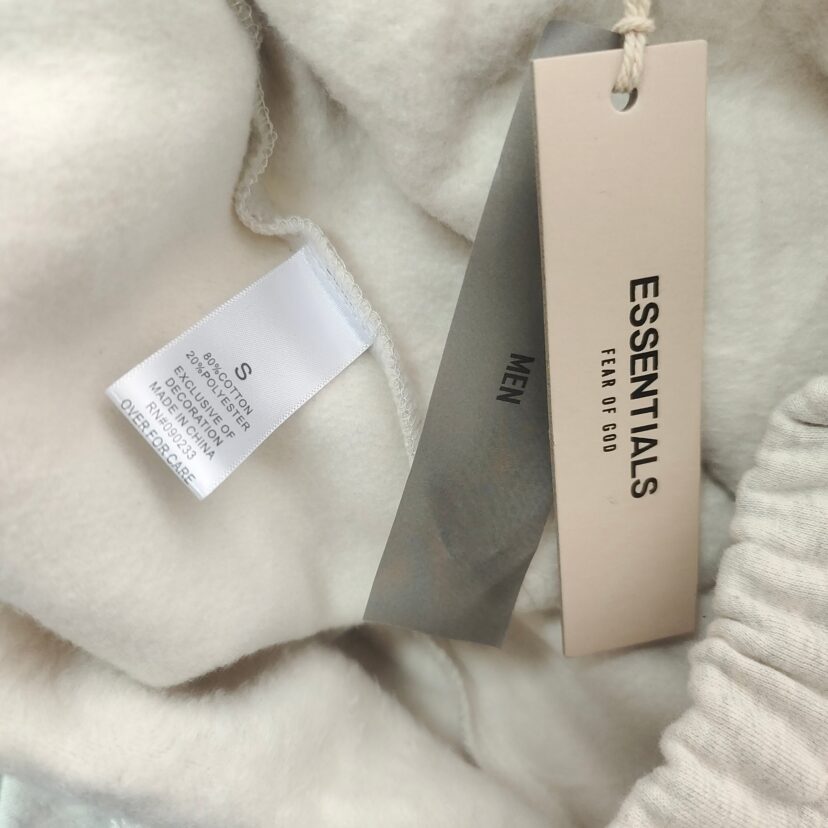 Fear of God ESSENTIALS Relaxed Sweat Shorts