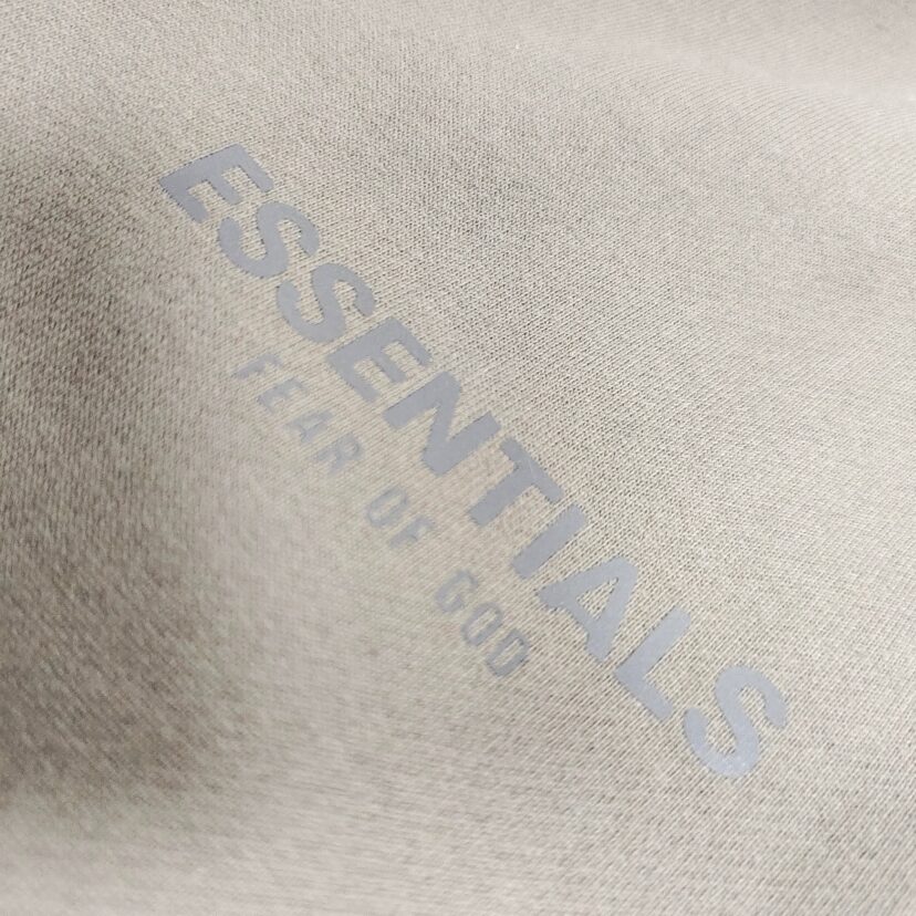 Fear of God ESSENTIALS Relaxed Sweat Shorts