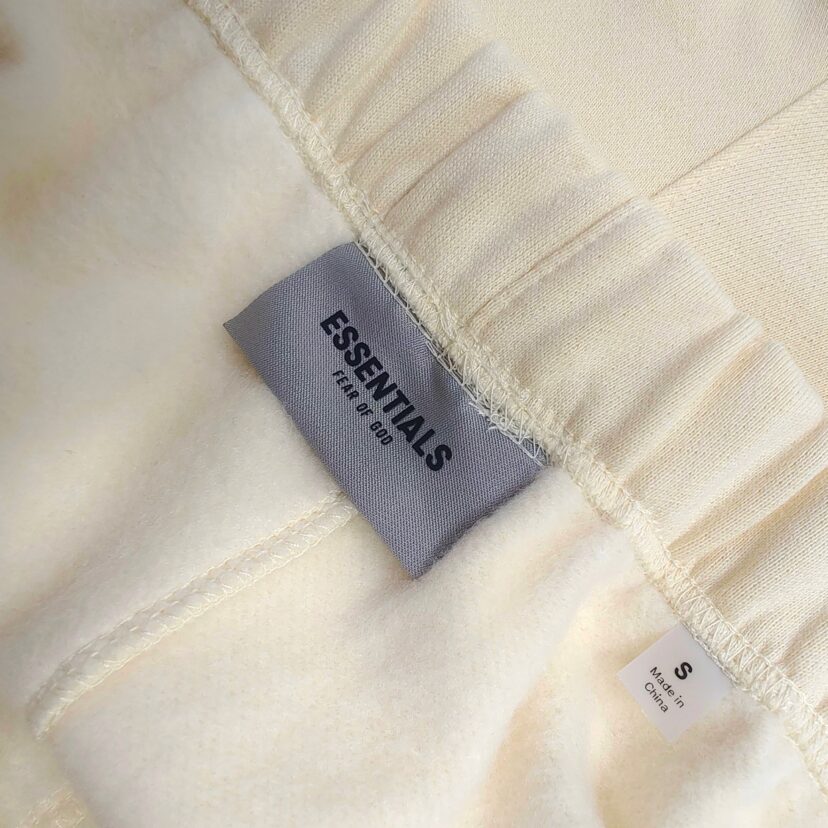 Fear of God ESSENTIALS Relaxed Sweat Shorts