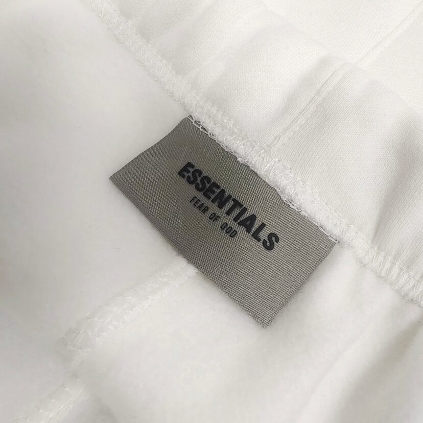 Fear of God ESSENTIALS Relaxed Sweat Shorts