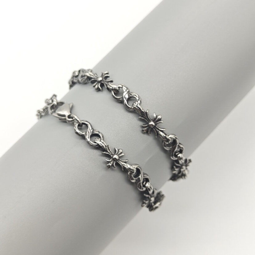 Chrome Hearts Tiny E CH Cross Bracelet