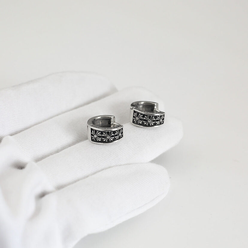 Chrome Hearts retro cross flower high-end earrings