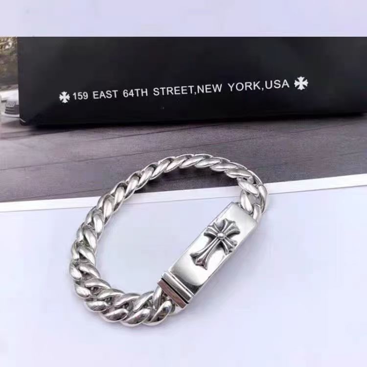 Chrome Hearts cross half-Floral Plus Cross domineering ID bracelet