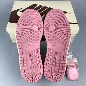Air Jordan 1 Travis Scott’s Air Jordan 1 Low “Shy Pink”