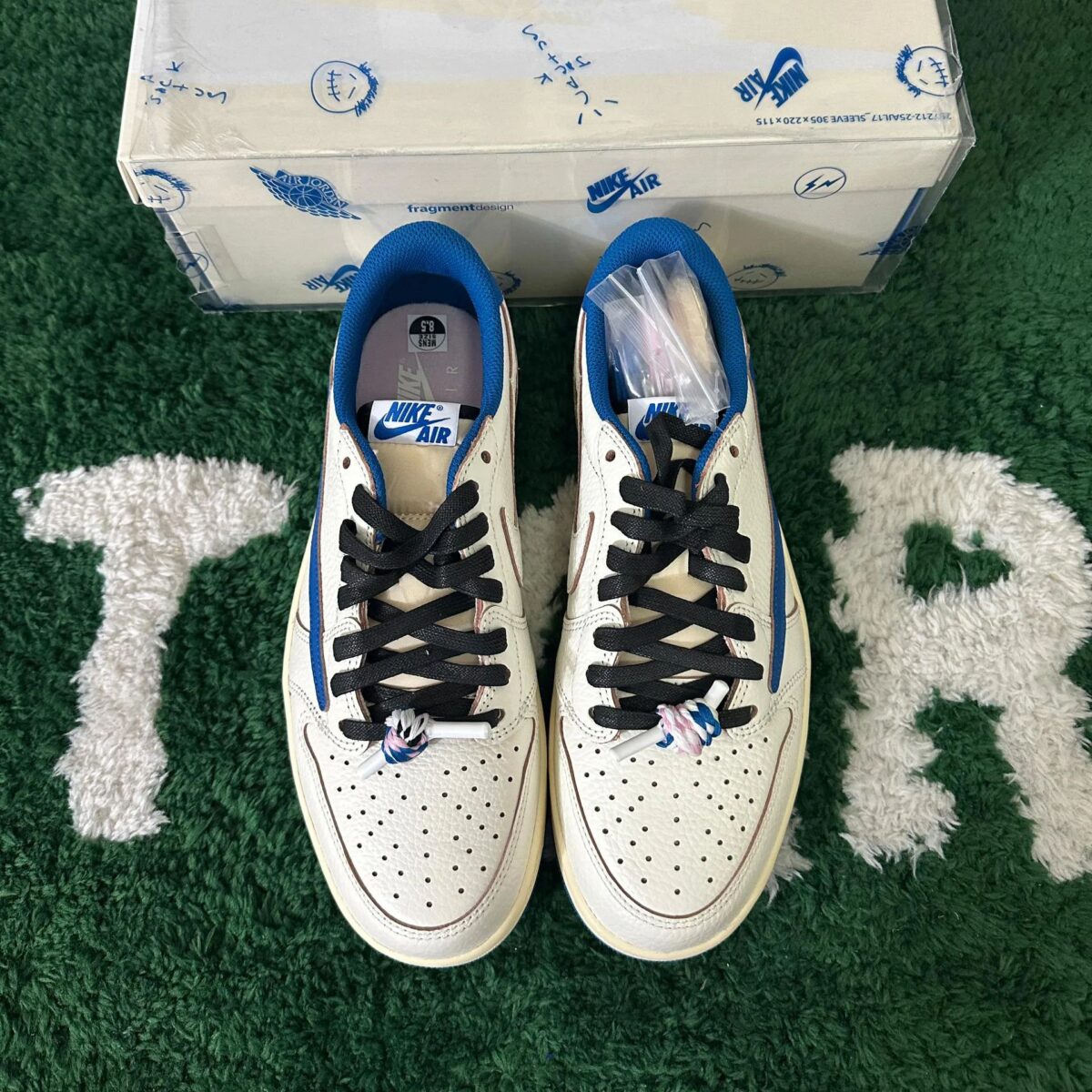 Air Jordan 1 Travis Scott White Blue Fragment