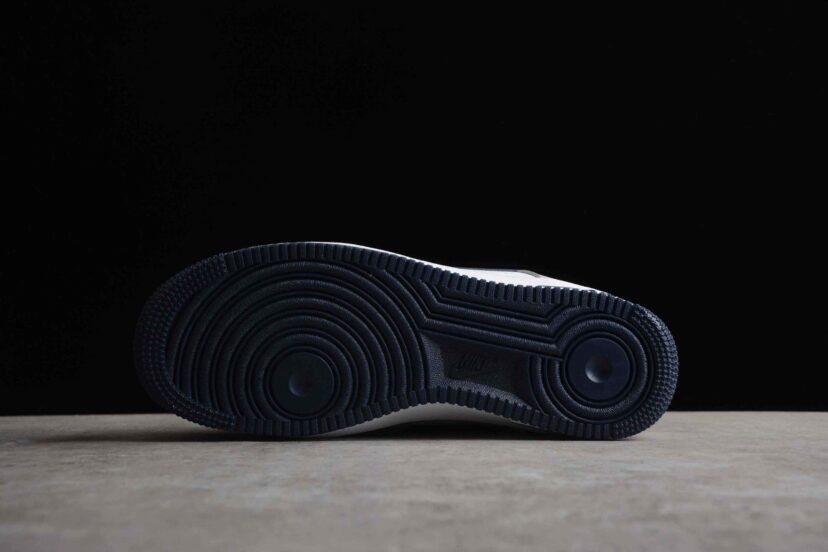 Air Foce 1 07 Low Grey White Black