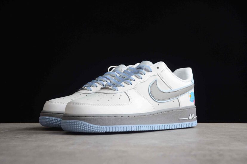 Air Force 1 07 Fight the Epidemic