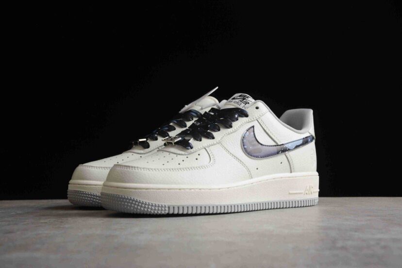 Air Force 1 07 Low Bape White