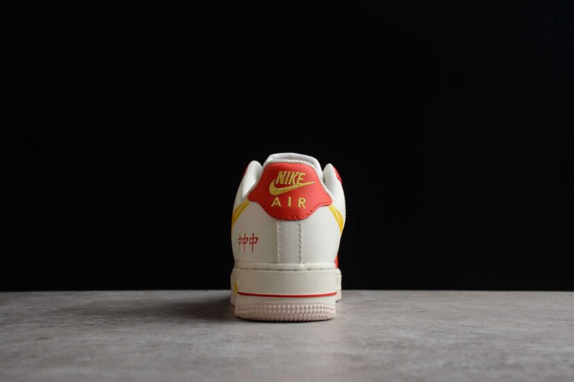 Air Force 1 07 Low Beige Red Gold