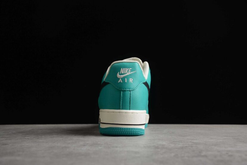 Air Force 1 07 Low Blue Black