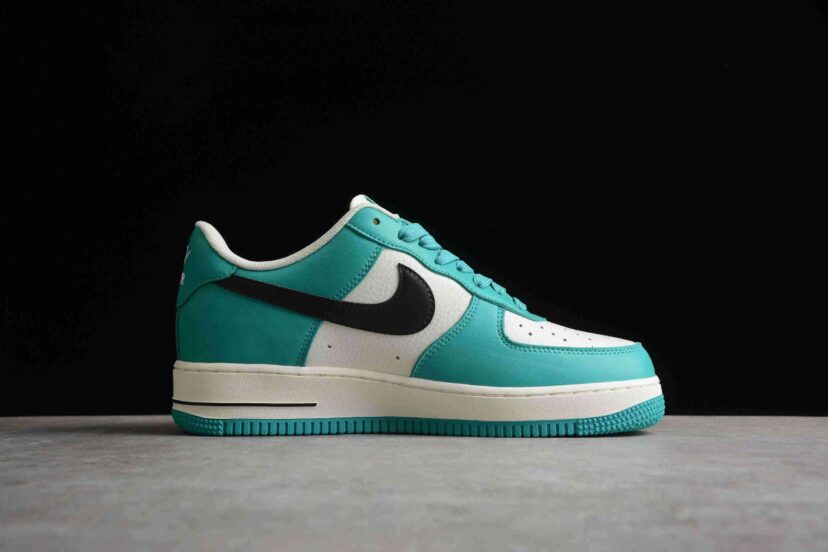 Air Force 1 07 Low Blue Black