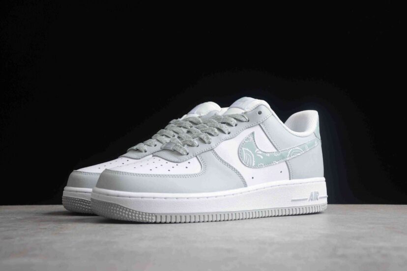 Air Force 1 07 Low Cashew Flower Grey White