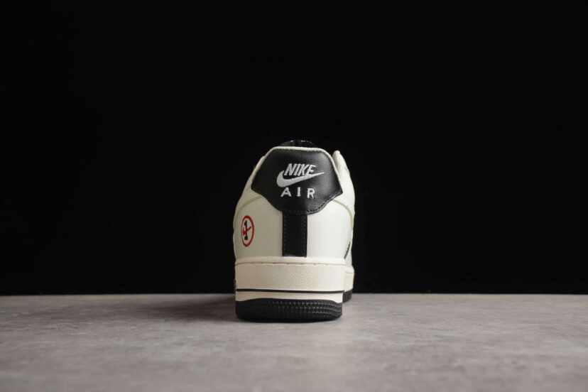Air Force 1 07 Low Cream White Black