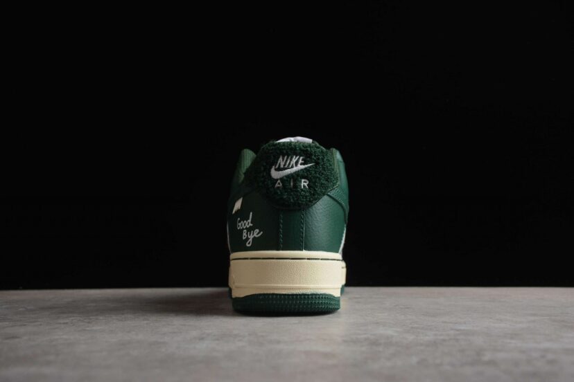 Air Force 1 07 Low Dark Green