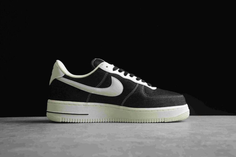 Air Force 1 07 Low Denim Black