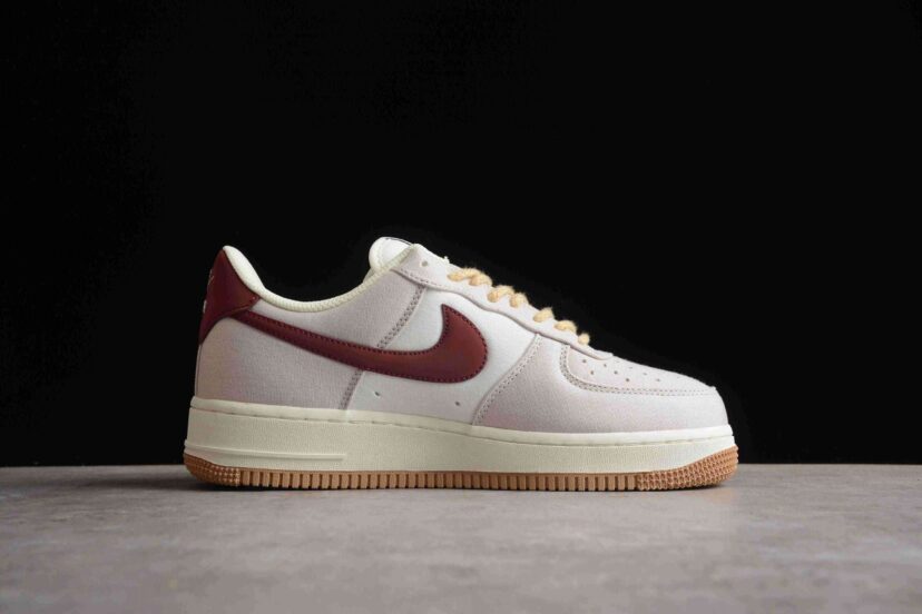 Air Force 1 07 Low Dark Red Cream Brown