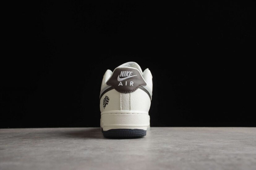 Air Force 1 07 Low Dice God Cream Brown