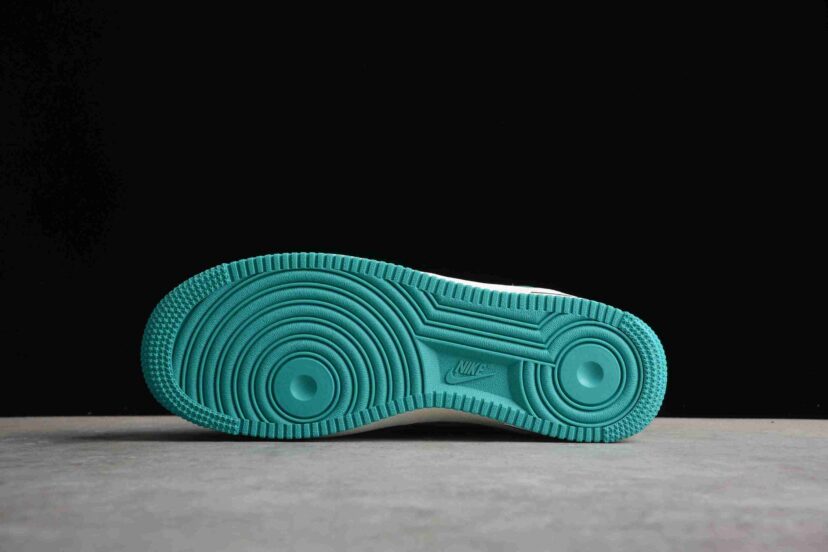 Air Force 1 07 Low Green Black
