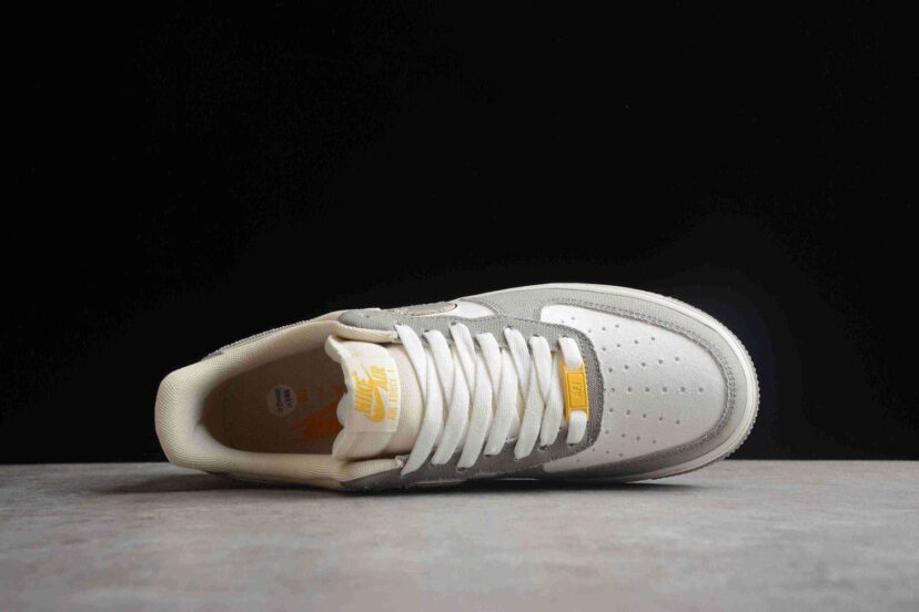 Air Force 1 07 Low Grey White Gold