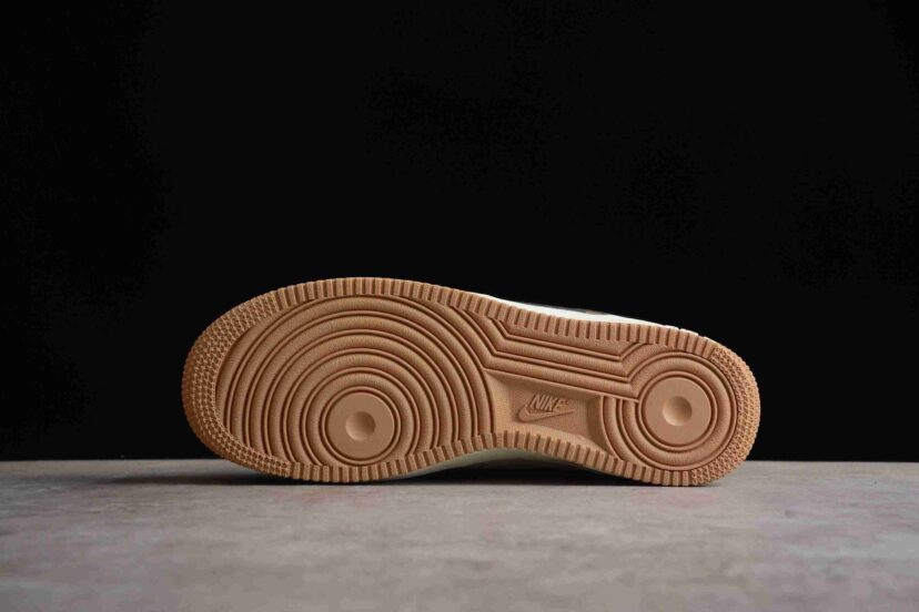 Air Force 1 07 Low Khaki Black