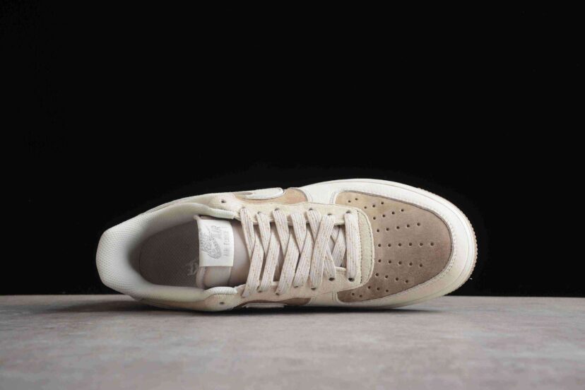 Air Force 1 07 Low Khaki Cream White