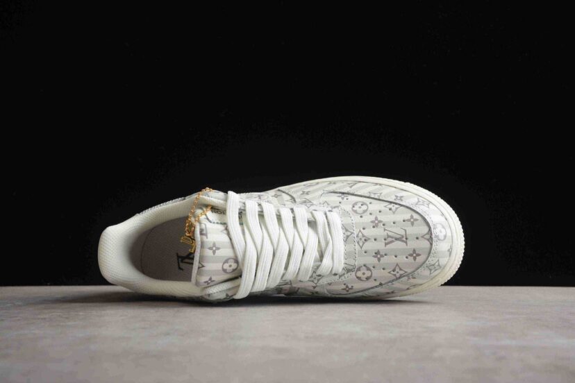 Air Force 1 07 Low Lv Full Logo