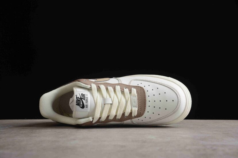 Air Force 1 07 Low Mikhaki Summite White