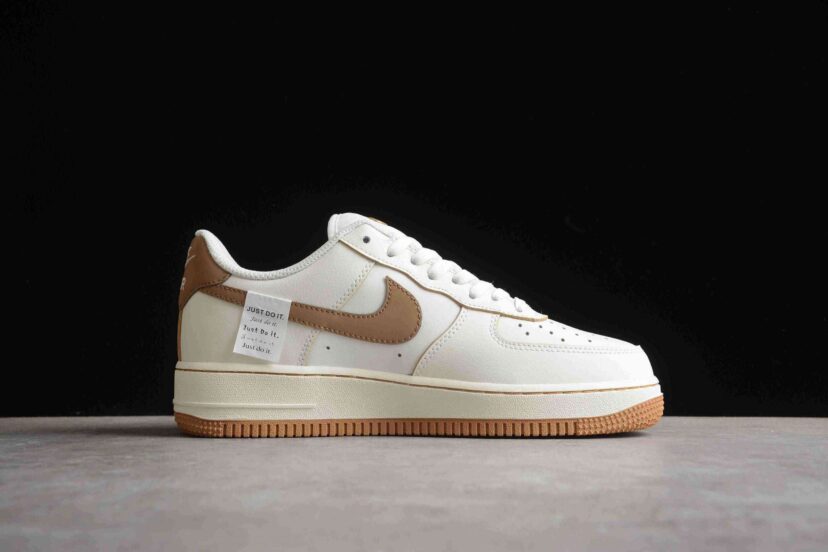 Air Force 1 07 Low Mocha Brown