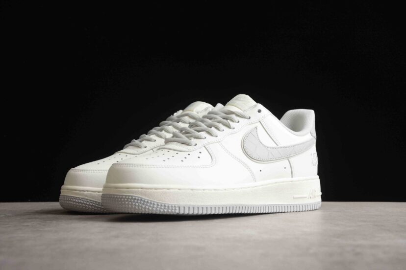 Air Force 1 07 Low NYC White Grey