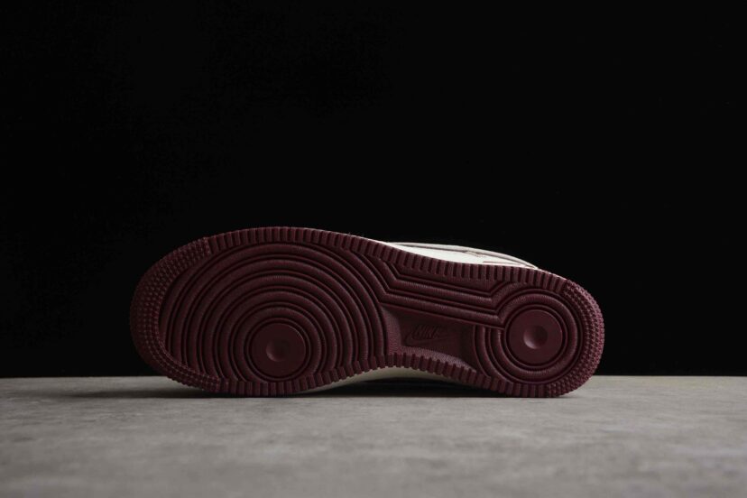 Air Force 1 07 Low Sail Brown Wine
