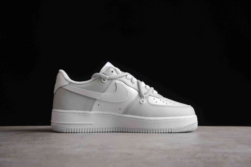 Air Force 1 07 Low Skeleton White