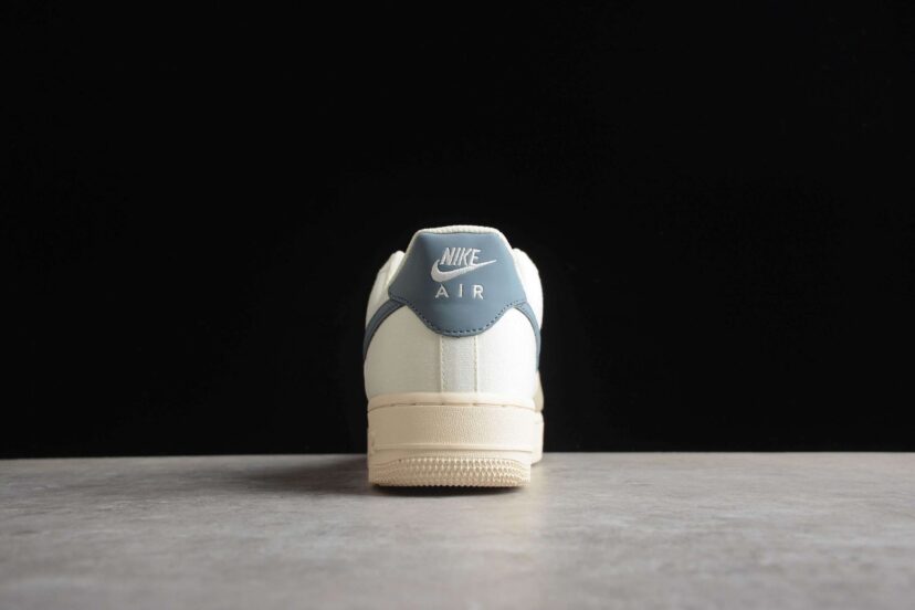 Air Force 1 07 Low Vintage Blue White Sail