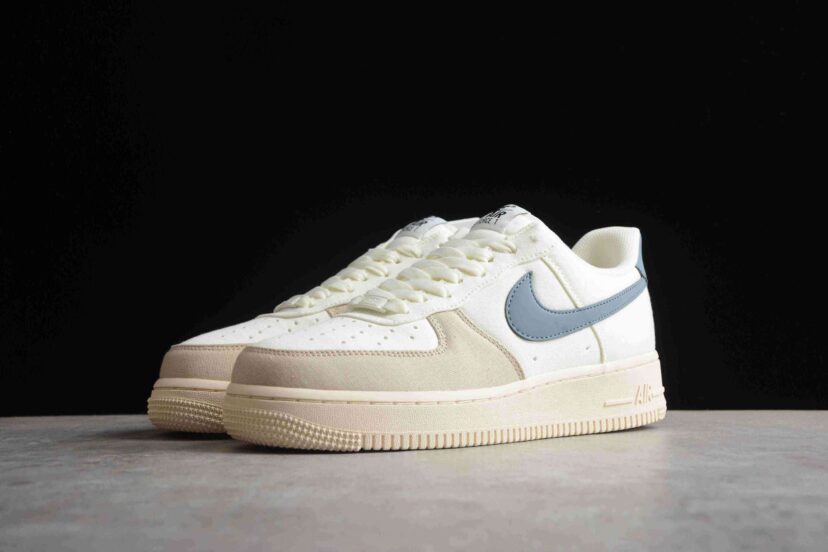 Air Force 1 07 Low Vintage Blue White Sail