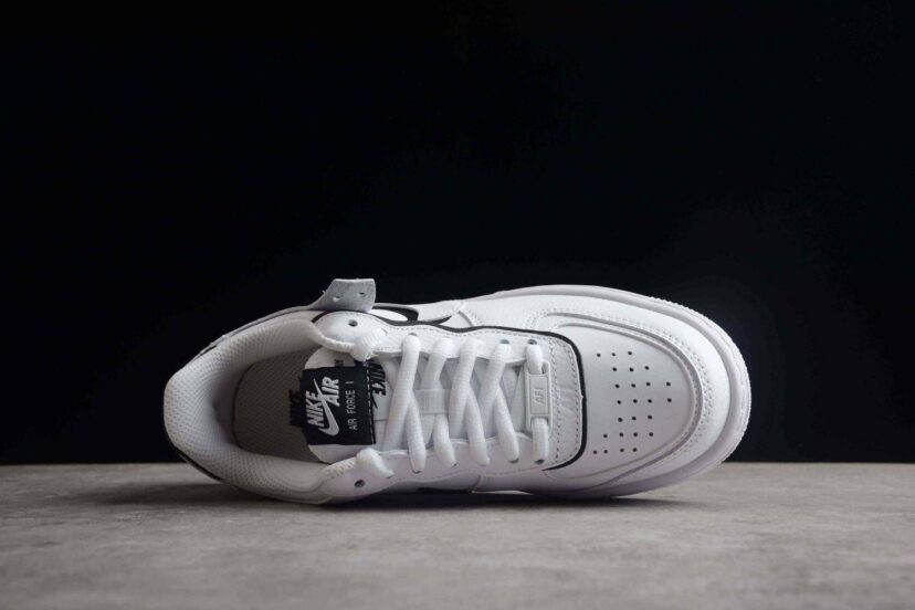 Air Force 1 07 Low White Black
