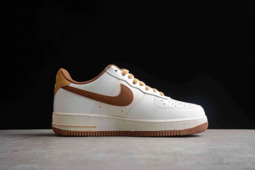 Air Force 1 07 Low White Brown