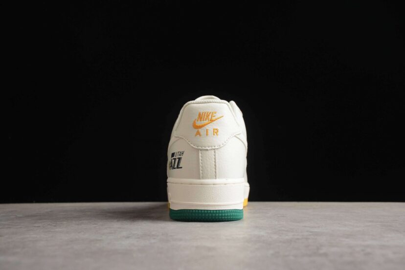 Air Force 1 07 Low White Green Noise Yellow