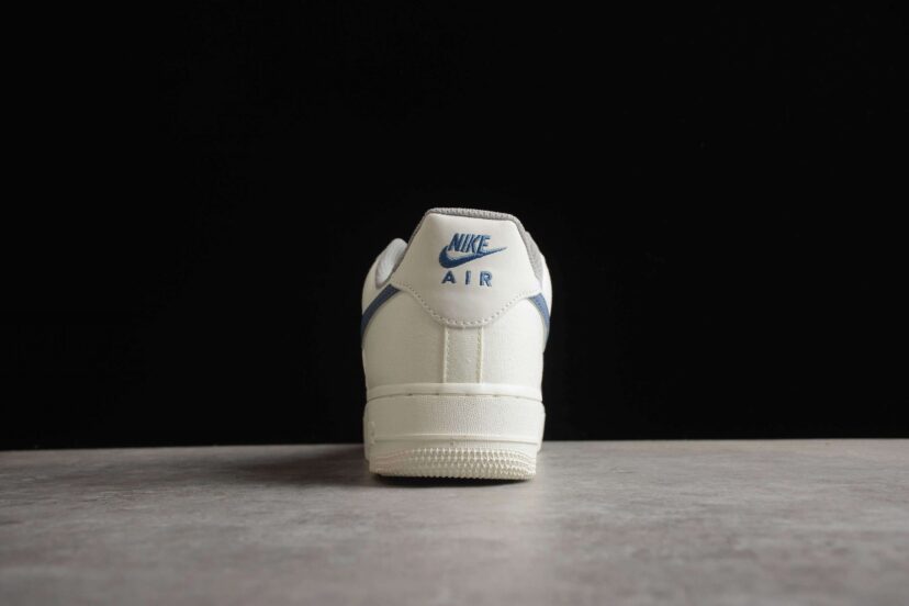 Air Force 1 07 Low White Racer Blue