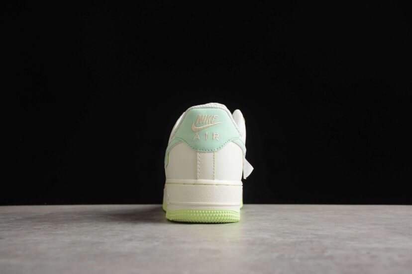 Air Force 1 07 Low White Vanilla Green