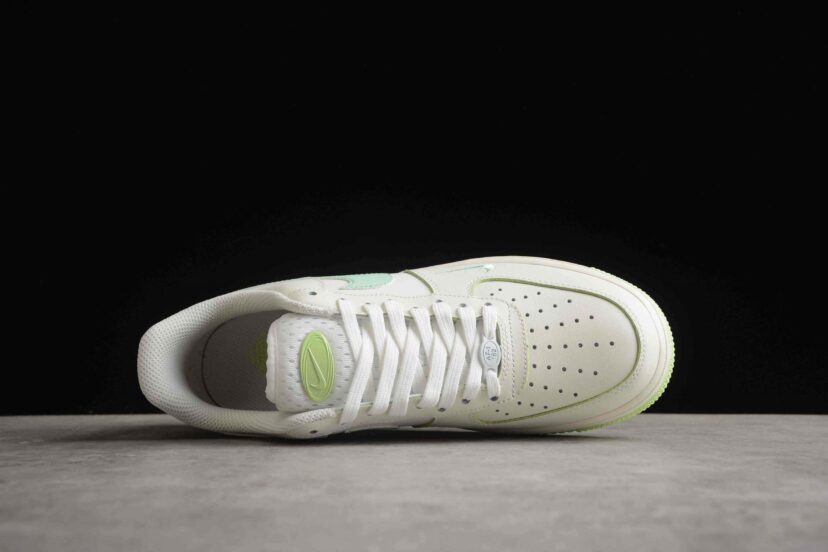 Air Force 1 07 Low White Vanilla Green