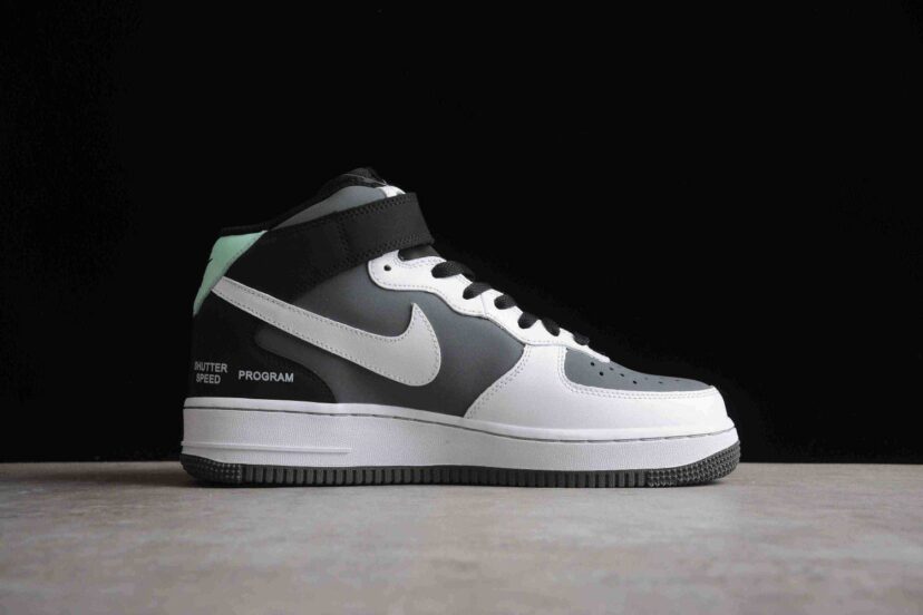 Air Force 1 07 Mid Camcorder Black White