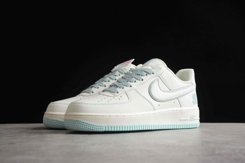 Air Force 1 07 White Light Blue