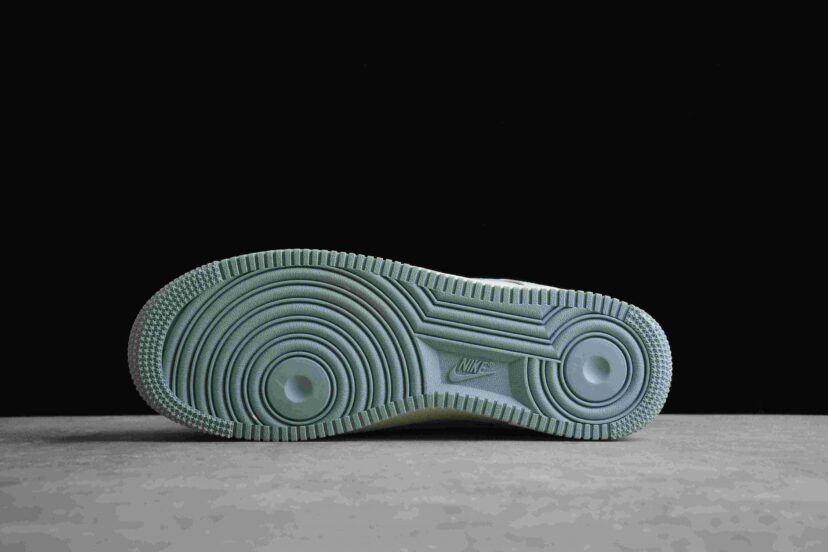 Air Force 1 Flyleather Earth Day