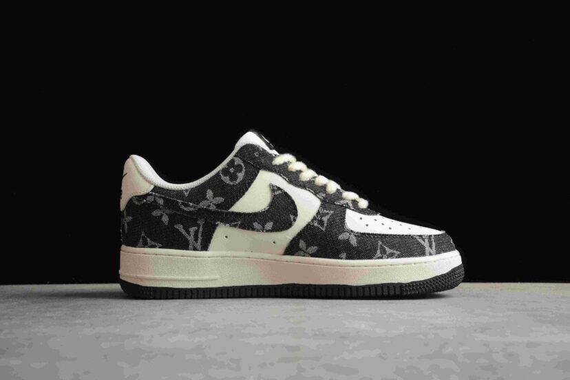 Air Force 1 Low Black White