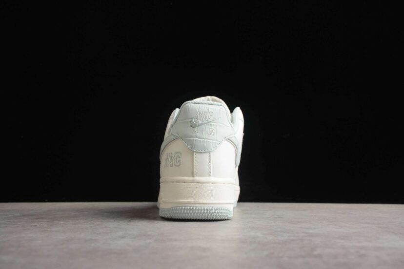 Air Force 1 Low NYC