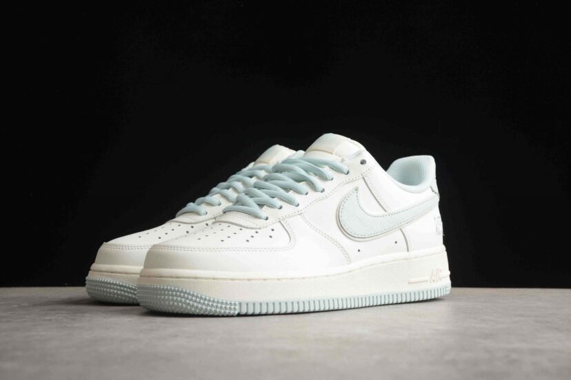 Air Force 1 Low NYC