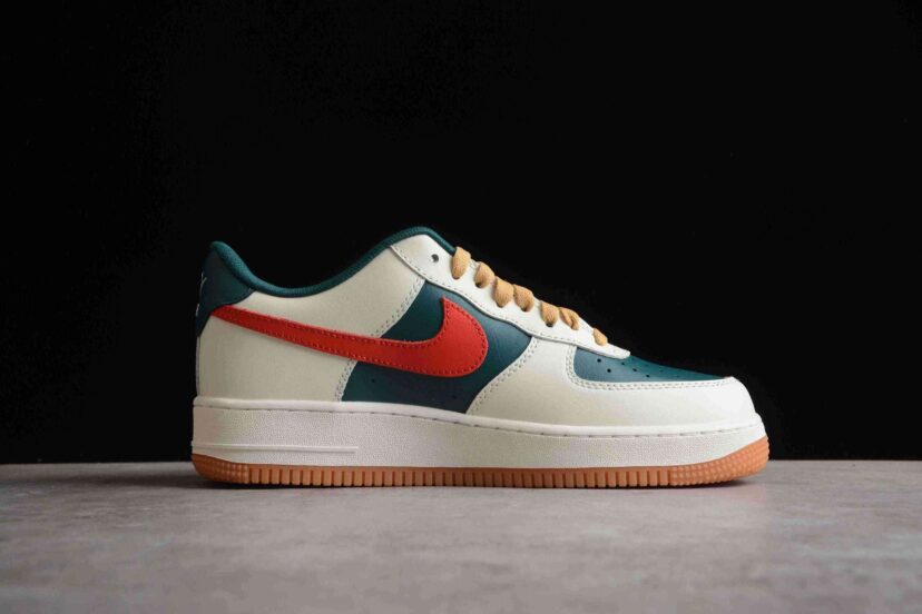 Air Force 1 Low Sail Green Red
