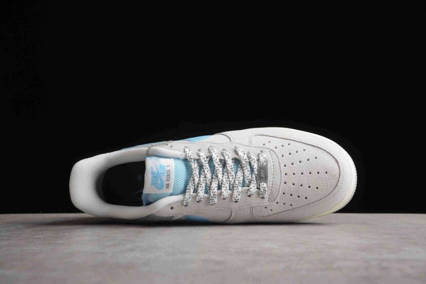 Air Force 1 Low Snowflake