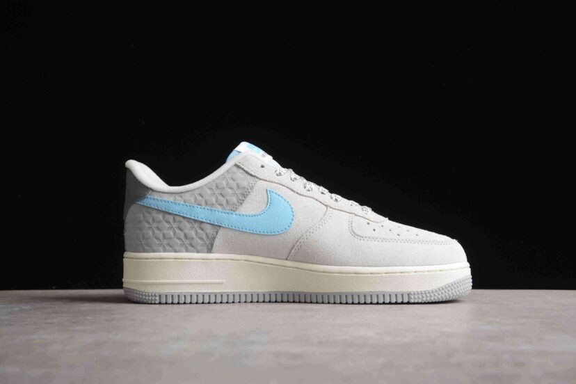 Air Force 1 Low Snowflake