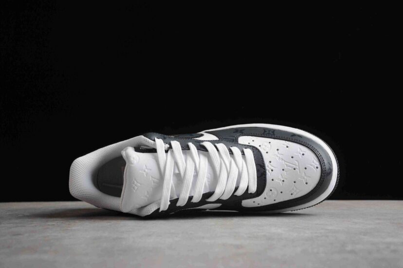 Air Force 1 Low LV Black White